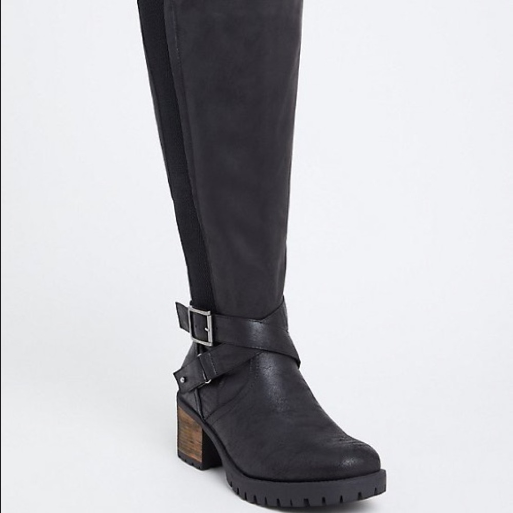 BLACK FAUX LEATHER KNEE-HIGH BOOT (WW & WIDE TO EXTRA WIDE CALF) TORRID 10.5